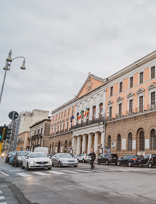 Teatro Piccinni a Bari
